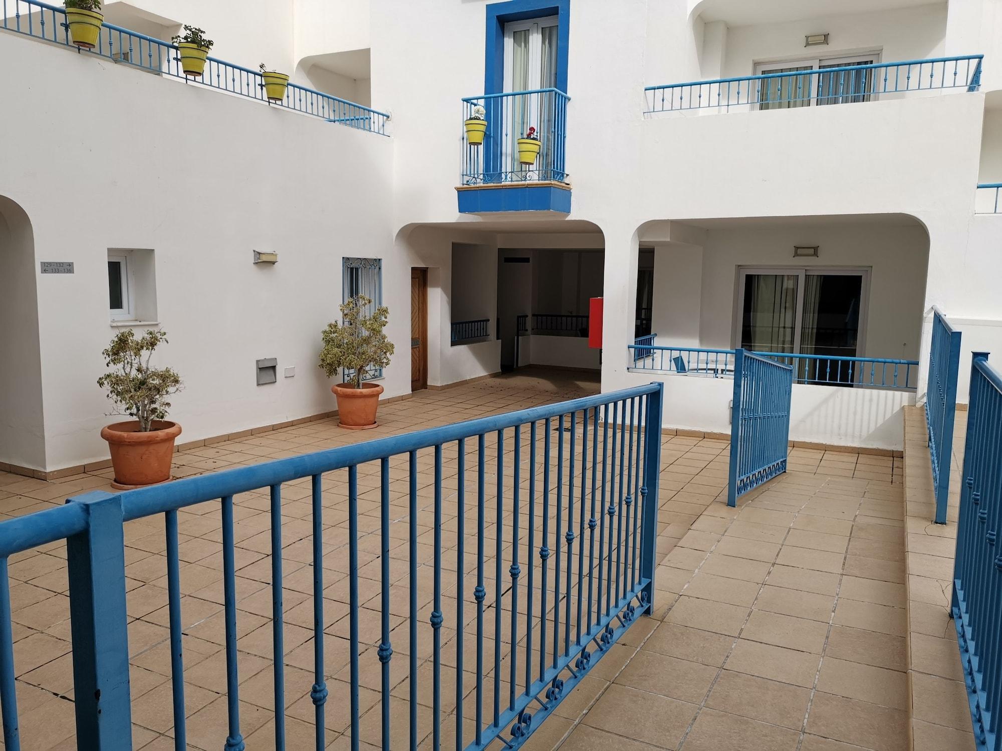 Hotel Punta Del Cantal Mojacar Bagian luar foto