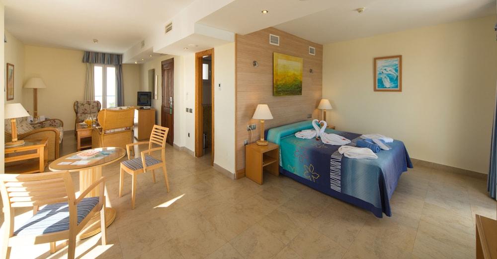 Hotel Punta Del Cantal Mojacar Bagian luar foto