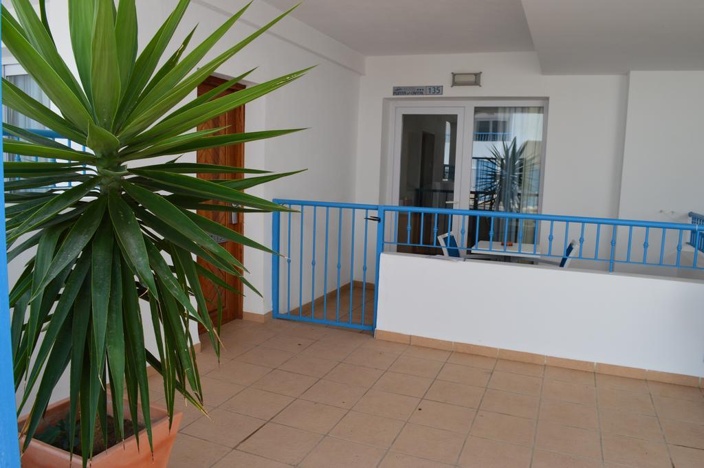 Hotel Punta Del Cantal Mojacar Ruang foto
