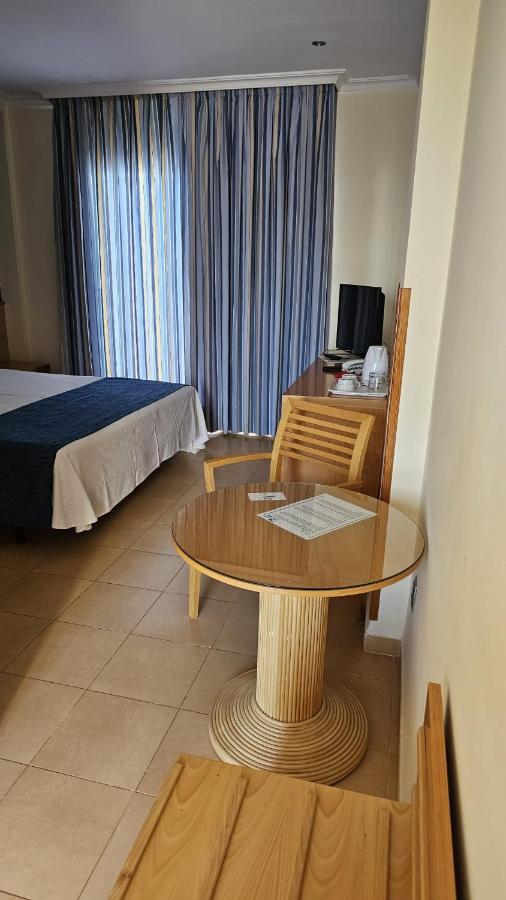 Hotel Punta Del Cantal Mojacar Bagian luar foto