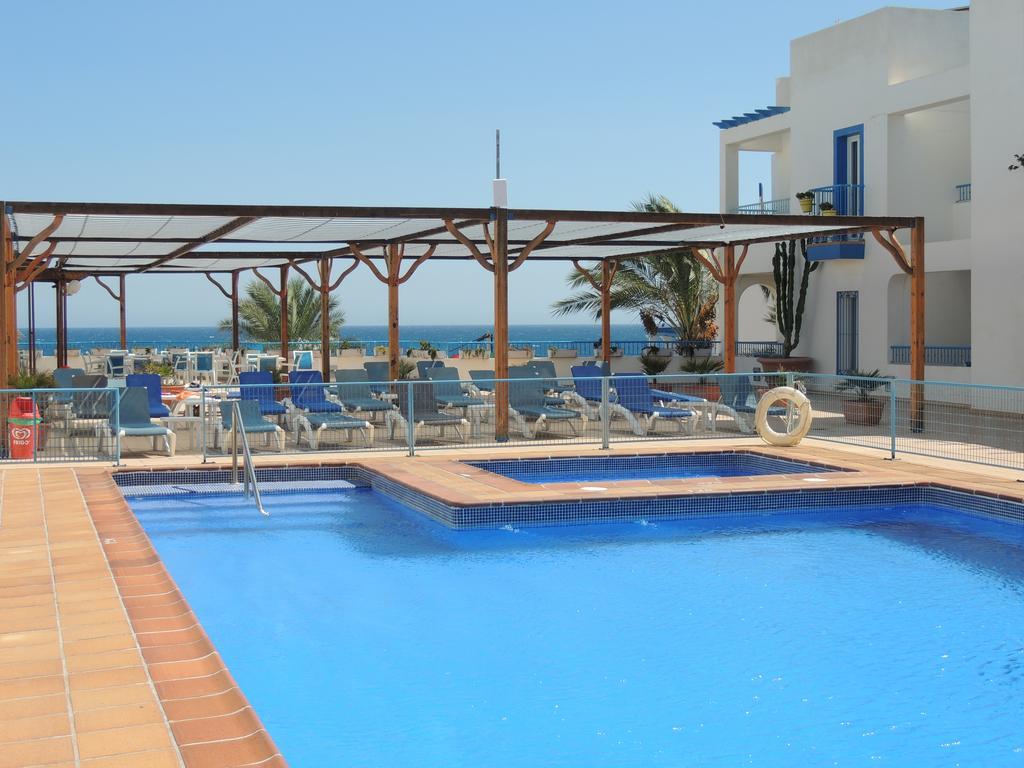 Hotel Punta Del Cantal Mojacar Bagian luar foto