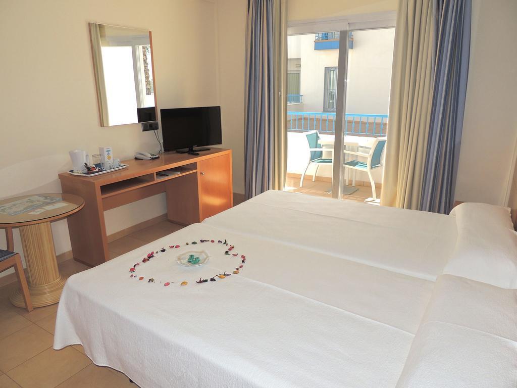 Hotel Punta Del Cantal Mojacar Bagian luar foto