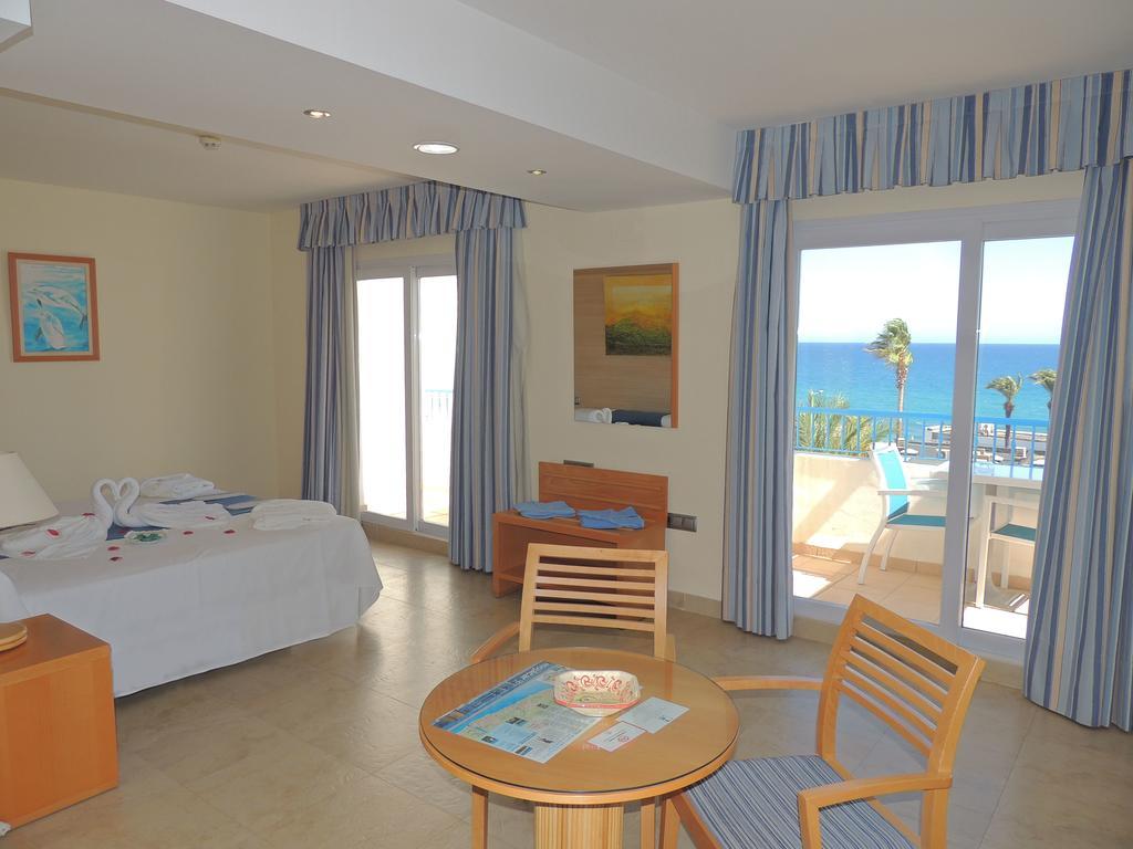 Hotel Punta Del Cantal Mojacar Bagian luar foto