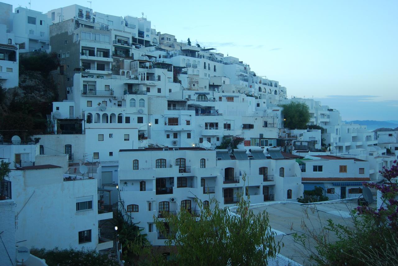 Hotel Punta Del Cantal Mojacar Bagian luar foto